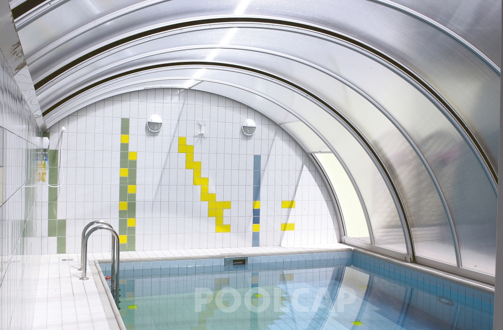 Pool Halle Aquacomet Creative2